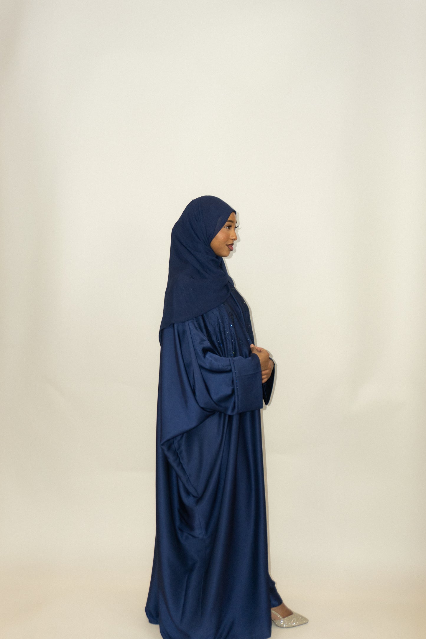 Open Bahreni Abaya